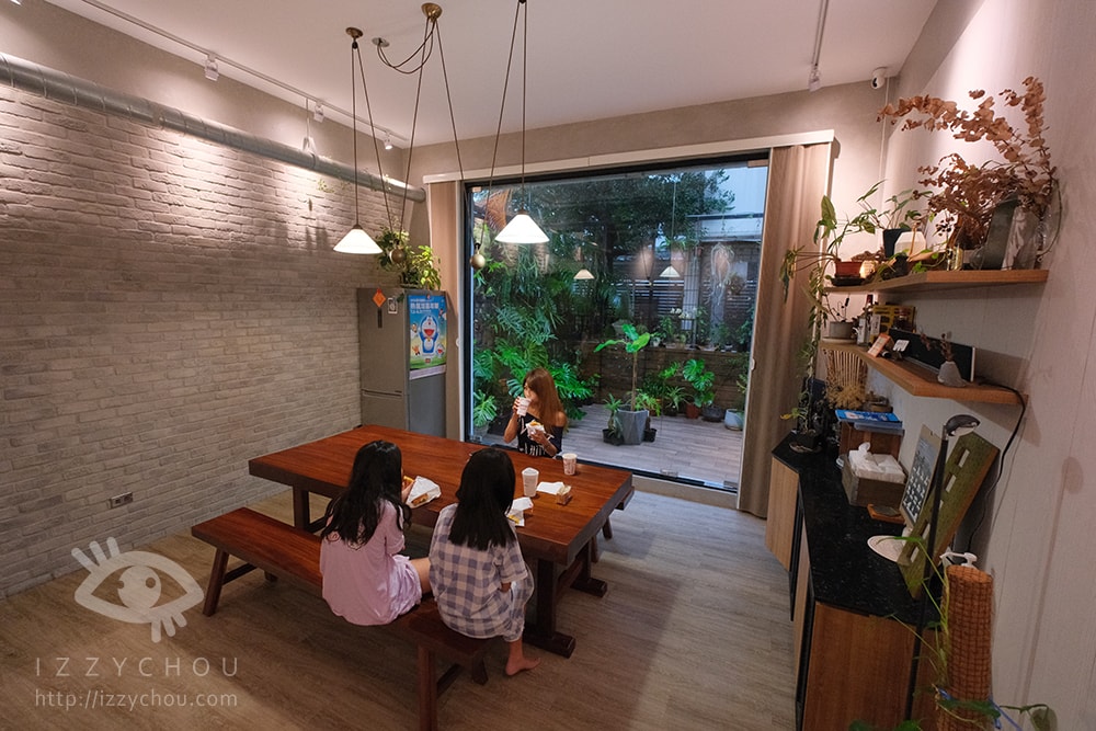 20251004-5lvme 20251004-5lvme