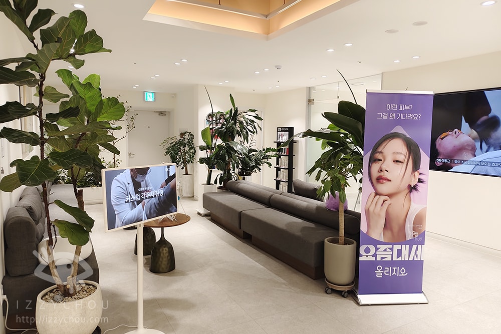 20251004-778f3 20251004-778f3