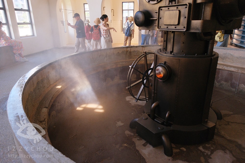 20251004-dg2jn 20251004-dg2jn