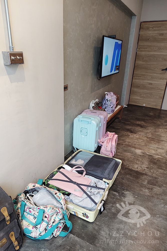 20251004-e6652 20251004-e6652