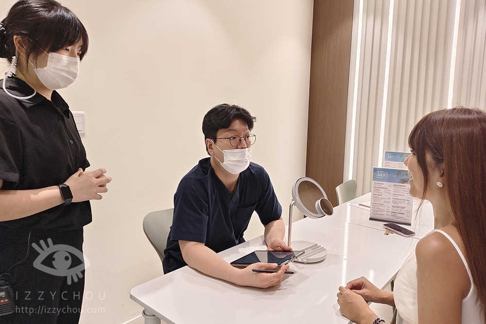 20251004-fq7af 20251004-fq7af