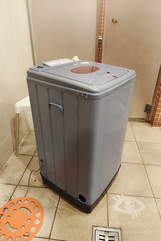 20251004-h77tu 20251004-h77tu