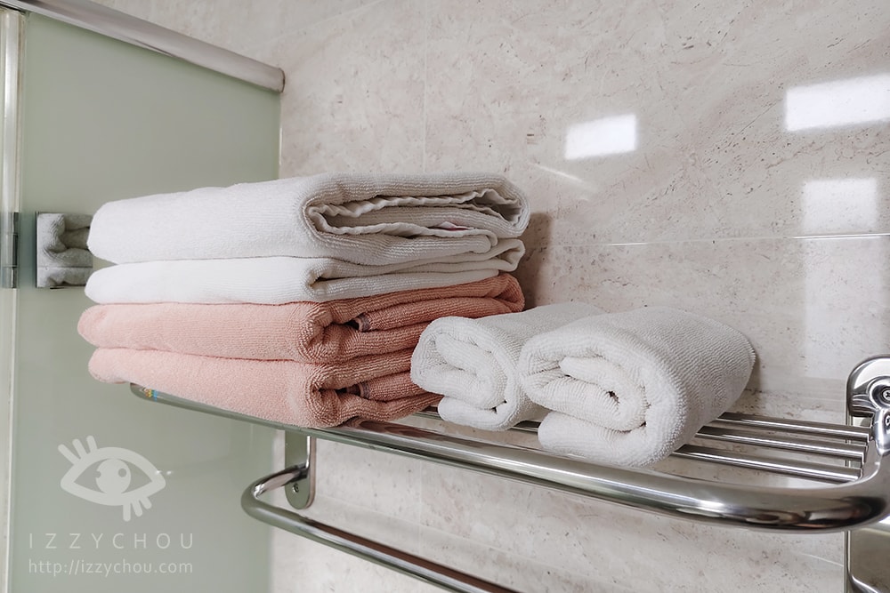 20251004-mk8av 20251004-mk8av