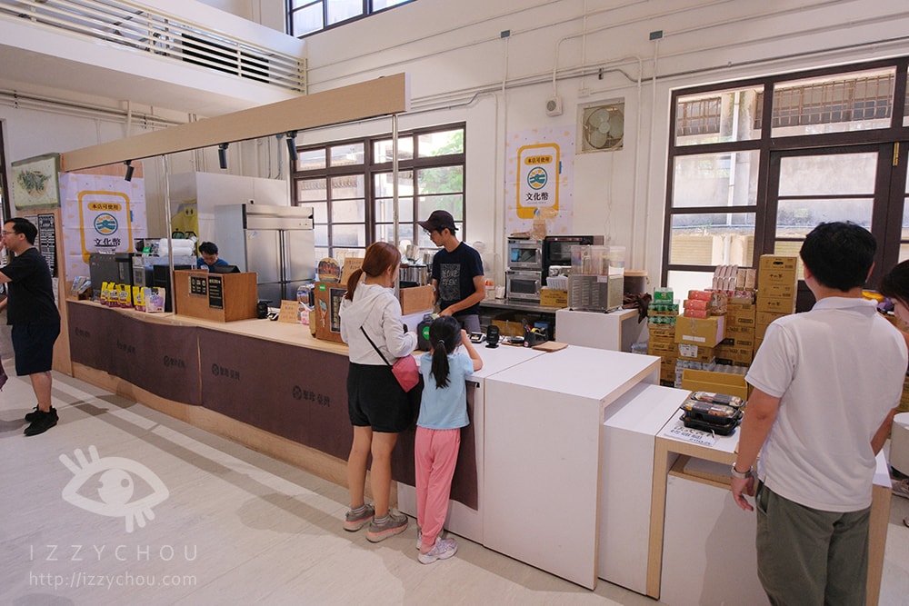 20251004-obu1q 20251004-obu1q