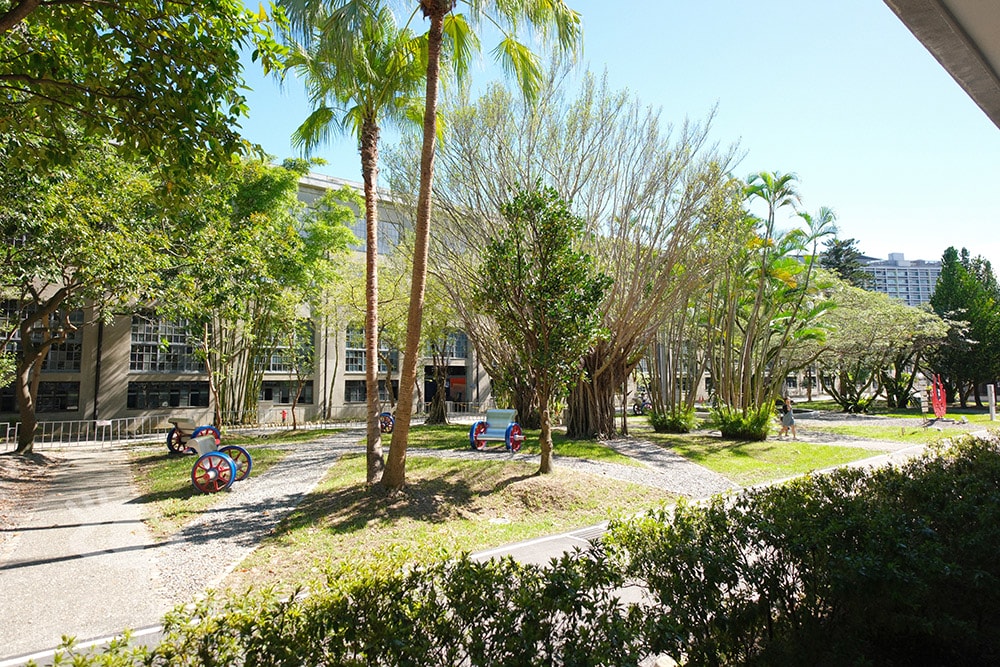 20251004-rlq47 20251004-rlq47