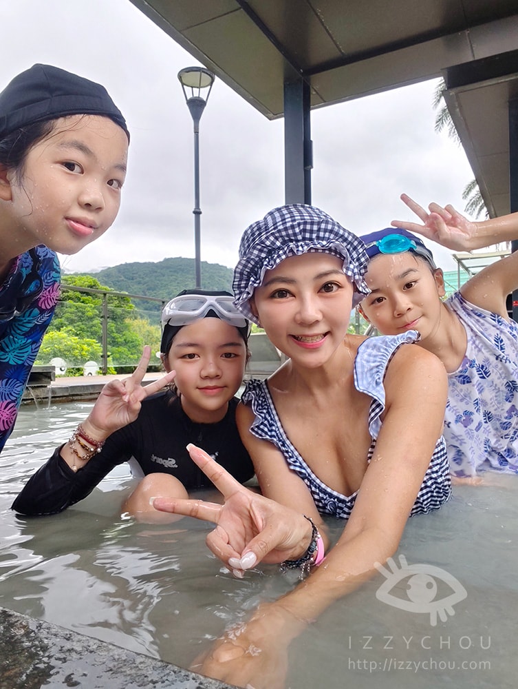 20251004-sf8qr 20251004-sf8qr