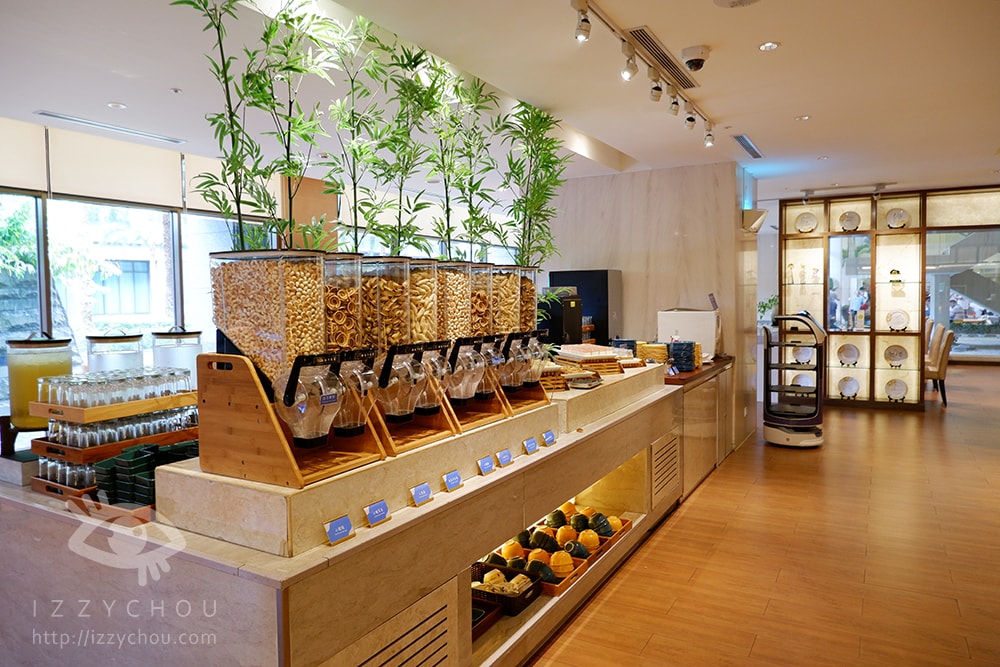 20251004-6aufs 20251004-6aufs