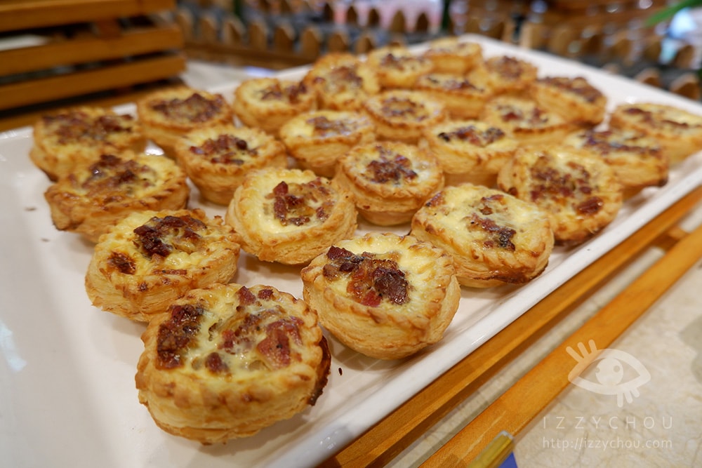 20251004-8qnk3 20251004-8qnk3