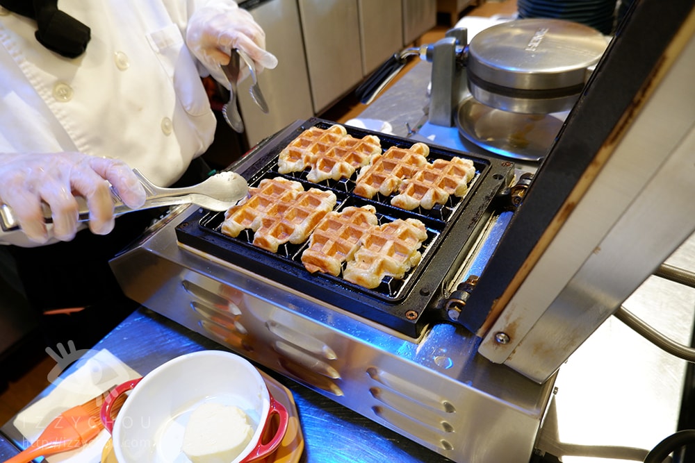 20251004-i8aw0 20251004-i8aw0