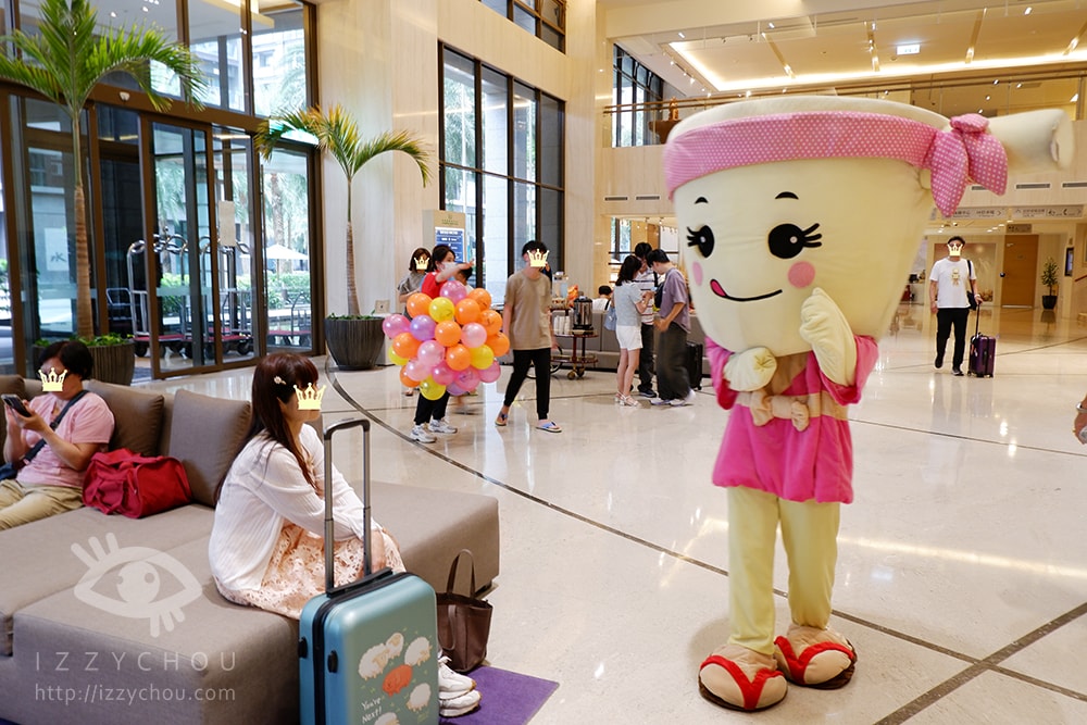 20251004-jn9h0 20251004-jn9h0