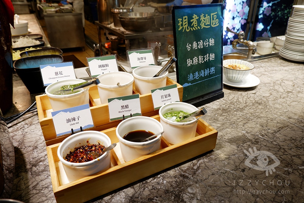 20251004-jzriy 20251004-jzriy