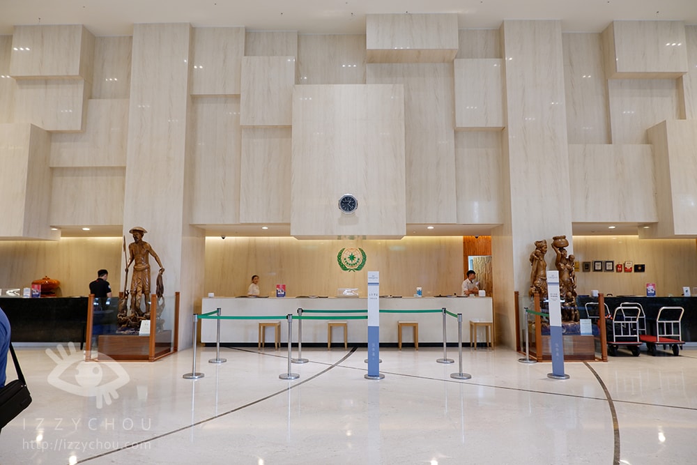 20251004-sd0gg 20251004-sd0gg