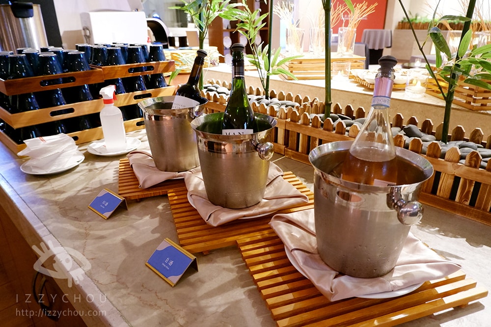 20251004-usea0 20251004-usea0