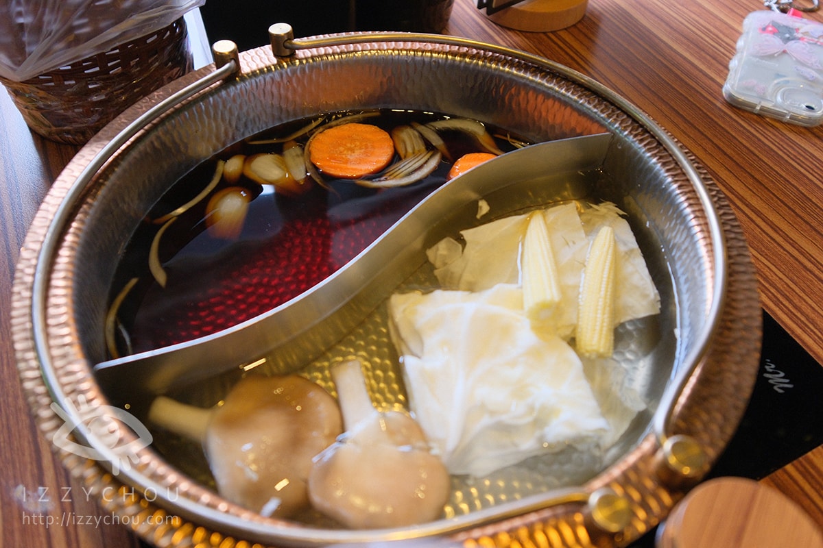 【新店呼穀壽喜燒吃到飽】價格、菜單、湯底選擇與店面環境全攻略|內附訂位資訊 - 第25張圖 【新店呼穀壽喜燒吃到飽】價格、菜單、湯底選擇與店面環境全攻略|內附訂位資訊