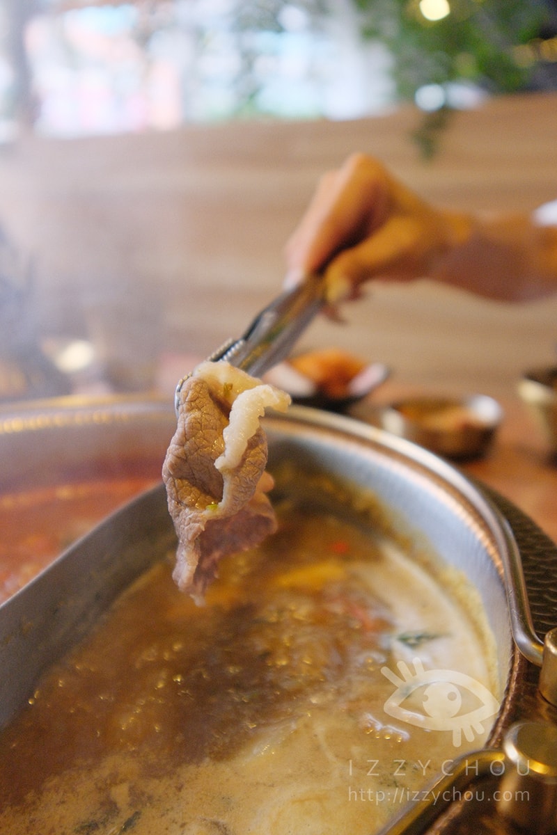 【新店呼穀壽喜燒吃到飽】價格、菜單、湯底選擇與店面環境全攻略|內附訂位資訊 - 第31張圖 【新店呼穀壽喜燒吃到飽】價格、菜單、湯底選擇與店面環境全攻略|內附訂位資訊