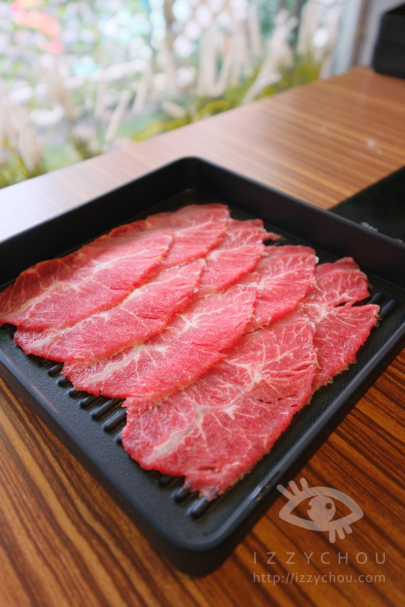 【新店呼穀壽喜燒吃到飽】價格、菜單、湯底選擇與店面環境全攻略|內附訂位資訊 - 第15張圖 【新店呼穀壽喜燒吃到飽】價格、菜單、湯底選擇與店面環境全攻略|內附訂位資訊