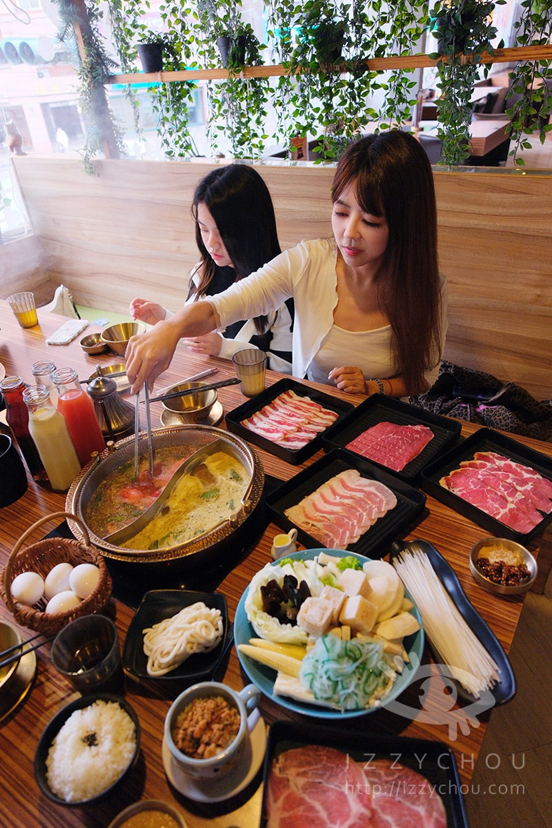 【新店呼穀壽喜燒吃到飽】價格、菜單、湯底選擇與店面環境全攻略|內附訂位資訊 - 第27張圖 【新店呼穀壽喜燒吃到飽】價格、菜單、湯底選擇與店面環境全攻略|內附訂位資訊