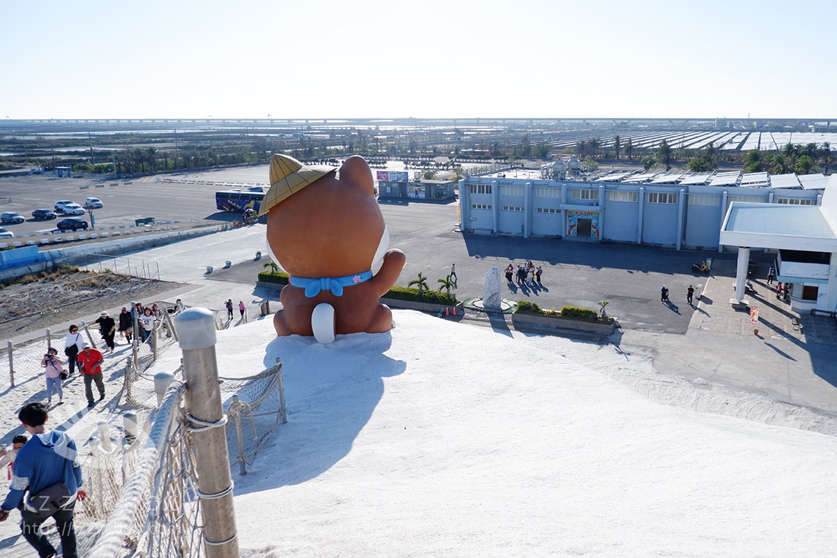 【2026台南景點】七股鹽dog dog主題展,鹽山變身「柴犬雪山」、DIY體驗走春攻略 - 第6張圖 【2026台南景點】七股鹽dog dog主題展,鹽山變身「柴犬雪山」、DIY體驗走春攻略