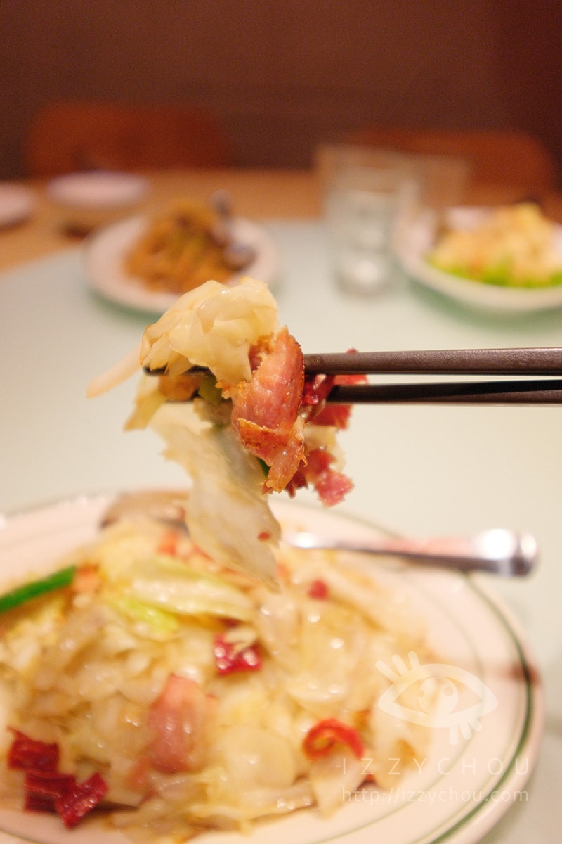 大江購物中心母親節2026｜夏日嘉年華裝置藝術＋全桃獨家品牌＋餐廳推薦