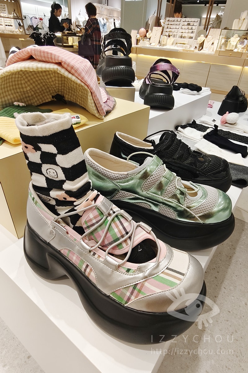 大江購物中心母親節2026｜夏日嘉年華裝置藝術＋全桃獨家品牌＋餐廳推薦